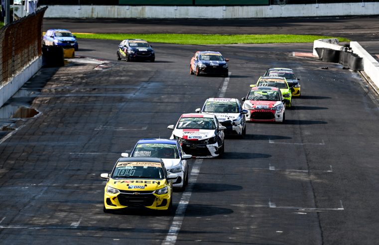 Turismo Nacional: Categoria entra em fase decisiva com penúltima etapa Sprint de 2024 no Velopark